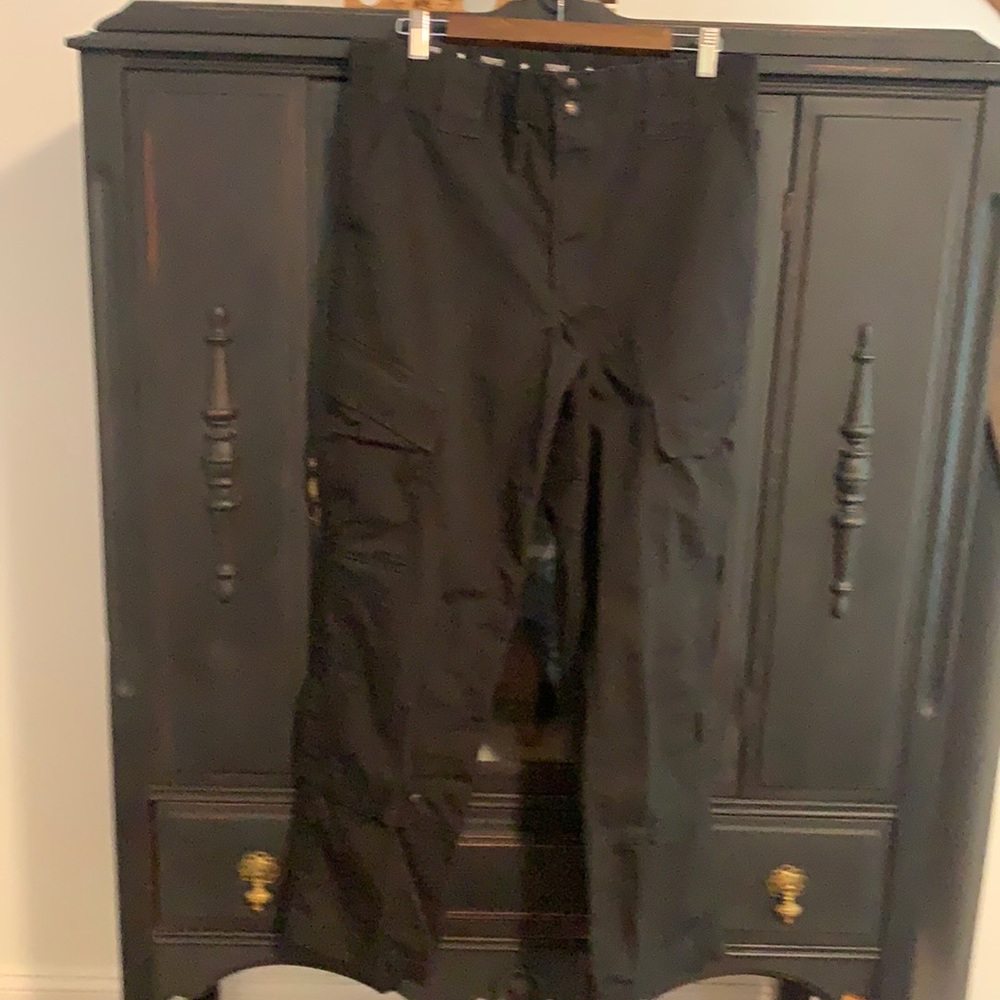 PROPPER CARGOS